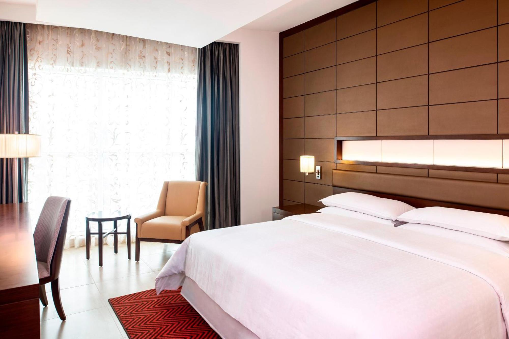 Four Points By Sheraton Šardžá Exteriér fotografie