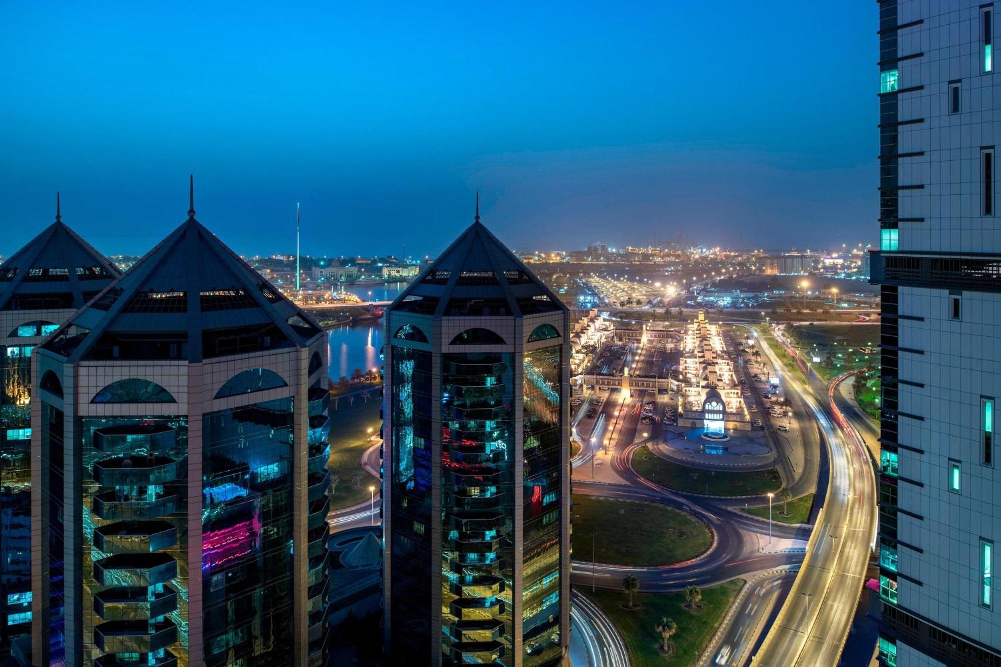 Four Points By Sheraton Šardžá Exteriér fotografie